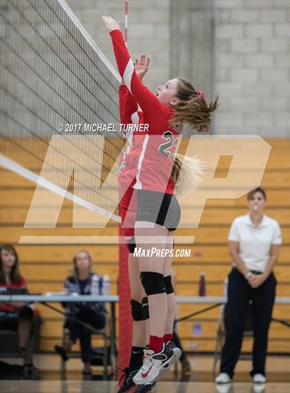 Thumbnail 1 in Chico @ Foothill  photogallery.