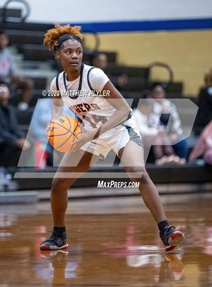 Thumbnail 2 in Gray's Creek vs South View (2023 Cumberland County Schools Holiday Classic Tournament) photogallery.