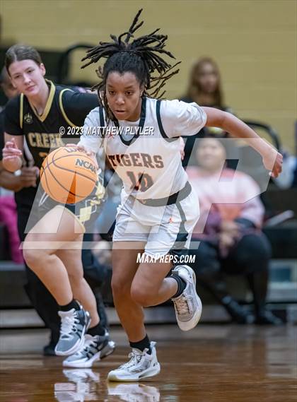 Thumbnail 2 in Gray's Creek vs South View (2023 Cumberland County Schools Holiday Classic Tournament) photogallery.