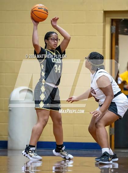Thumbnail 3 in Gray's Creek vs South View (2023 Cumberland County Schools Holiday Classic Tournament) photogallery.