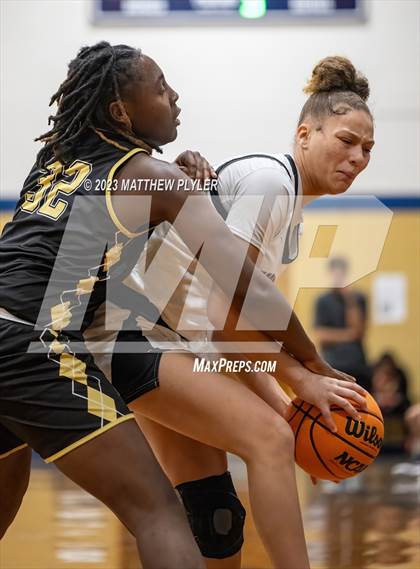 Thumbnail 2 in Gray's Creek vs South View (2023 Cumberland County Schools Holiday Classic Tournament) photogallery.