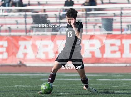 Thumbnail 1 in Paramount vs Torrance (South JV Holiday Tournament) photogallery.