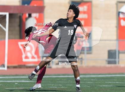 Thumbnail 3 in Paramount vs Torrance (South JV Holiday Tournament) photogallery.