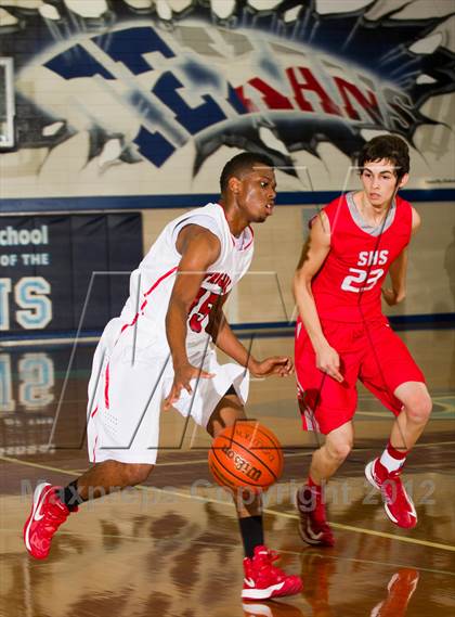 Thumbnail 3 in South Houston vs Sharyland (McDonald's Texas Invitational) photogallery.