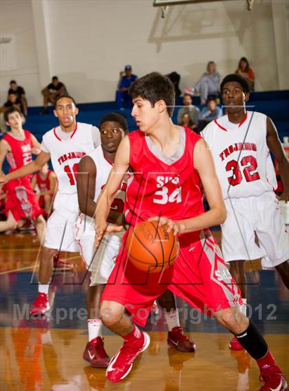 Thumbnail 2 in South Houston vs Sharyland (McDonald's Texas Invitational) photogallery.