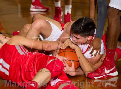 Thumbnail 2 in South Houston vs Sharyland (McDonald's Texas Invitational) photogallery.