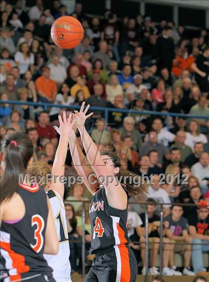 Thumbnail 2 in Clarion vs Keystone (PIAA District IX A Championship) photogallery.