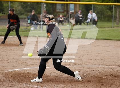 Thumbnail 3 in Genesee @ Kendrick photogallery.