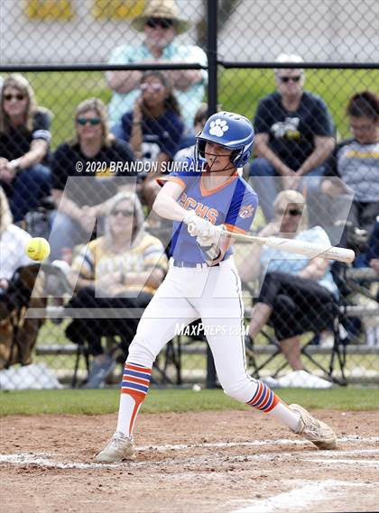 Thumbnail 1 in Chilton County vs Isabella (Chilton County Tournament) photogallery.