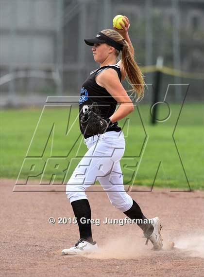 Thumbnail 2 in Analy vs. Sonoma Valley (SCL Semi Finals) photogallery.