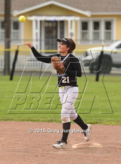 Thumbnail 2 in Analy vs. Sonoma Valley (SCL Semi Finals) photogallery.