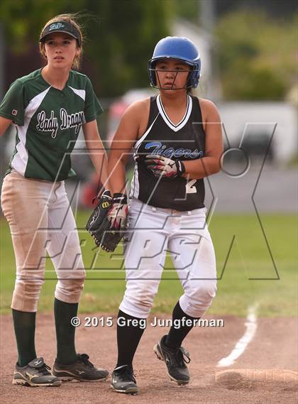Thumbnail 3 in Analy vs. Sonoma Valley (SCL Semi Finals) photogallery.