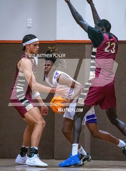 Thumbnail 3 in Springdale Prep vs. Kid Star Rising Christian Academy (Veterans Showcase 2025) photogallery.