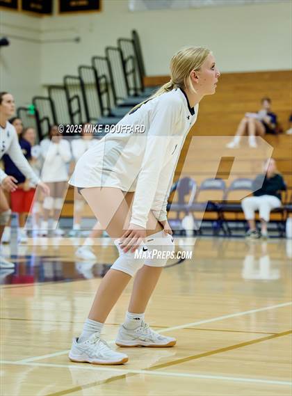 Thumbnail 1 in Oxnard @ Dos Pueblos photogallery.