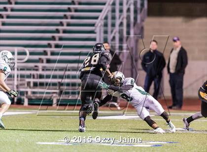 Thumbnail 3 in King vs. Brennan (UIL 6A Bi-District Playoff) photogallery.