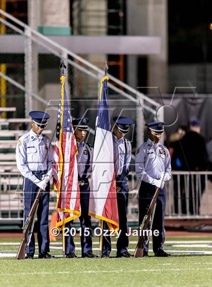 Thumbnail 2 in King vs. Brennan (UIL 6A Bi-District Playoff) photogallery.