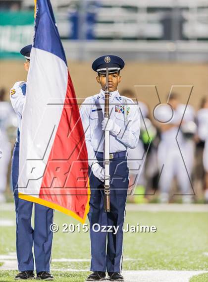 Thumbnail 2 in King vs. Brennan (UIL 6A Bi-District Playoff) photogallery.