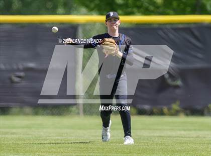 Thumbnail 1 in Valley vs. Alameda (CHSAA 3A Region 2) photogallery.