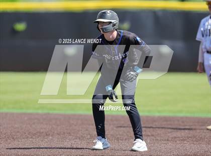 Thumbnail 3 in Valley vs. Alameda (CHSAA 3A Region 2) photogallery.