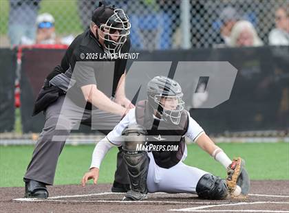 Thumbnail 3 in Valley vs. Alameda (CHSAA 3A Region 2) photogallery.