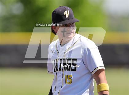 Thumbnail 2 in Valley vs. Alameda (CHSAA 3A Region 2) photogallery.