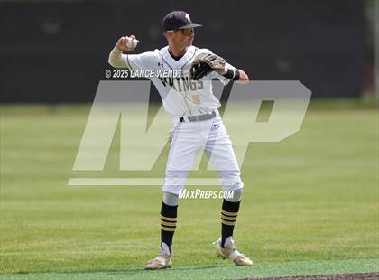 Thumbnail 2 in Valley vs. Alameda (CHSAA 3A Region 2) photogallery.