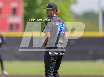 Thumbnail 2 in Valley vs. Alameda (CHSAA 3A Region 2) photogallery.