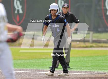 Thumbnail 2 in Valley vs. Alameda (CHSAA 3A Region 2) photogallery.