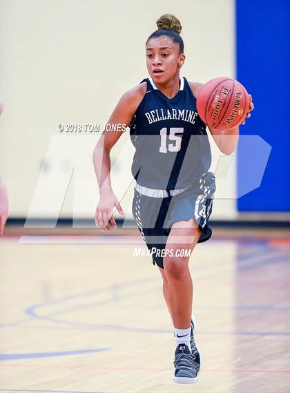 Thumbnail 2 in Bellarmine Prep vs. Kentridge (WIAA 4A Regional Playoff) photogallery.