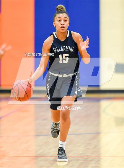 Thumbnail 3 in Bellarmine Prep vs. Kentridge (WIAA 4A Regional Playoff) photogallery.