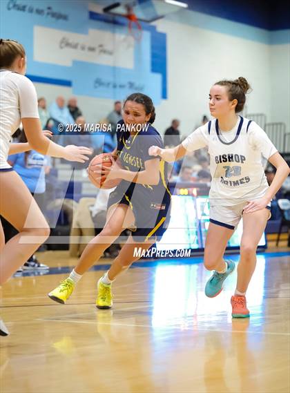 Thumbnail 2 in Bishop Grimes vs West Genesee photogallery.