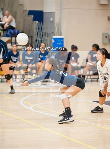 Thumbnail 1 in Barstow @ Silverado photogallery.