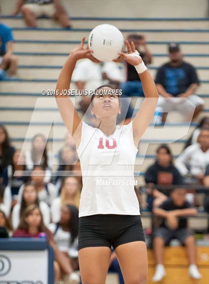 Thumbnail 1 in Barstow @ Silverado photogallery.
