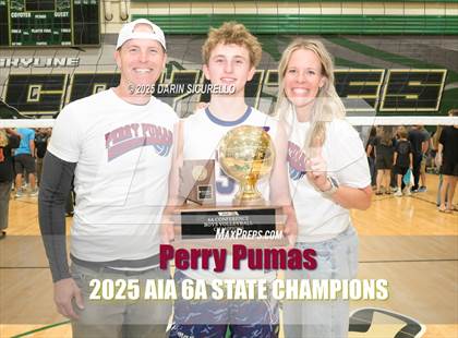 Thumbnail 2 in Highland vs. Perry (AIA 6A Final - Awards) photogallery.