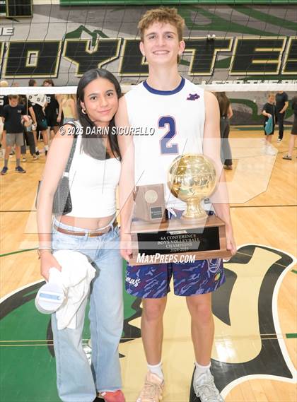 Thumbnail 2 in Highland vs. Perry (AIA 6A Final - Awards) photogallery.