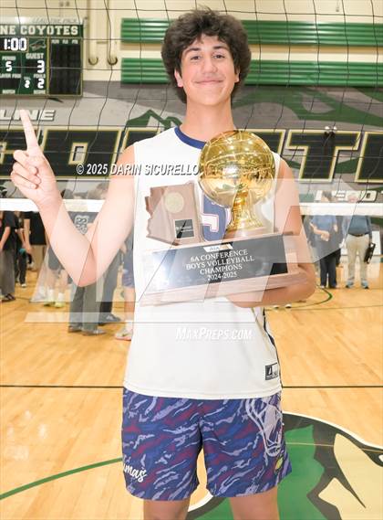Thumbnail 3 in Highland vs. Perry (AIA 6A Final - Awards) photogallery.