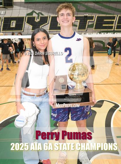Thumbnail 3 in Highland vs. Perry (AIA 6A Final - Awards) photogallery.