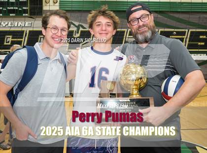Thumbnail 3 in Highland vs. Perry (AIA 6A Final - Awards) photogallery.