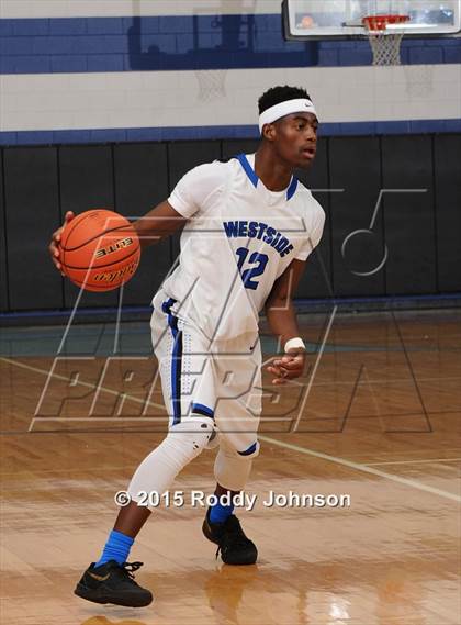 Thumbnail 2 in Westside vs. Dawson (McDonald's Texas Invitational) photogallery.