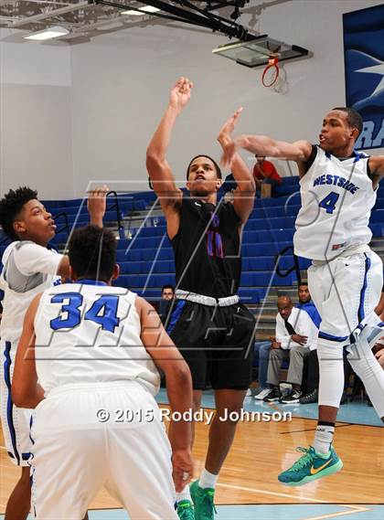 Thumbnail 2 in Westside vs. Dawson (McDonald's Texas Invitational) photogallery.