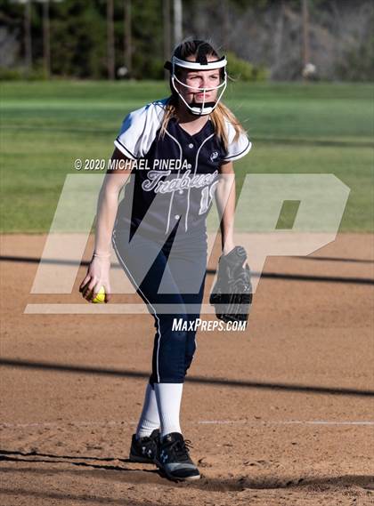 Thumbnail 2 in Mission Viejo @ Trabuco Hills photogallery.