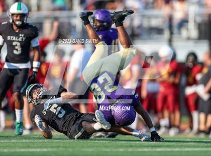 Thumbnail 2 in Staley vs North Kansas City (Winnetonka Jamboree) photogallery.