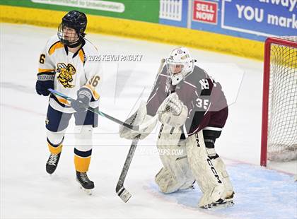 Thumbnail 3 in North Haven vs. East Haven (CIAC DII Semifinal) photogallery.