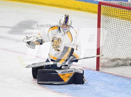 Thumbnail 2 in North Haven vs. East Haven (CIAC DII Semifinal) photogallery.