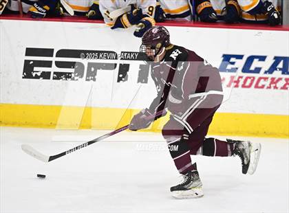 Thumbnail 3 in North Haven vs. East Haven (CIAC DII Semifinal) photogallery.