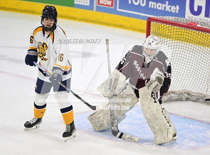 Thumbnail 1 in North Haven vs. East Haven (CIAC DII Semifinal) photogallery.