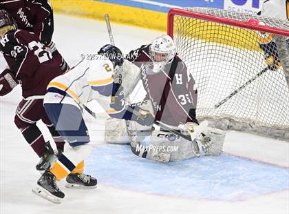 Thumbnail 2 in North Haven vs. East Haven (CIAC DII Semifinal) photogallery.