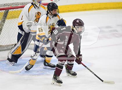 Thumbnail 3 in North Haven vs. East Haven (CIAC DII Semifinal) photogallery.