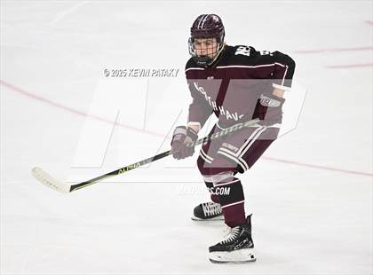 Thumbnail 3 in North Haven vs. East Haven (CIAC DII Semifinal) photogallery.