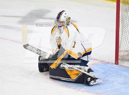 Thumbnail 1 in North Haven vs. East Haven (CIAC DII Semifinal) photogallery.